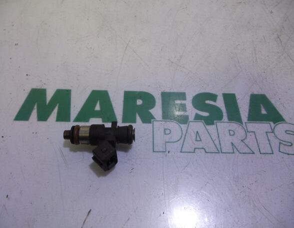 Injector Nozzle RENAULT Twingo II (CN0)