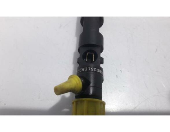 Injector Nozzle RENAULT Twingo II (CN0)