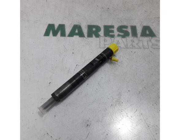 Injector Nozzle RENAULT Twingo II (CN0)