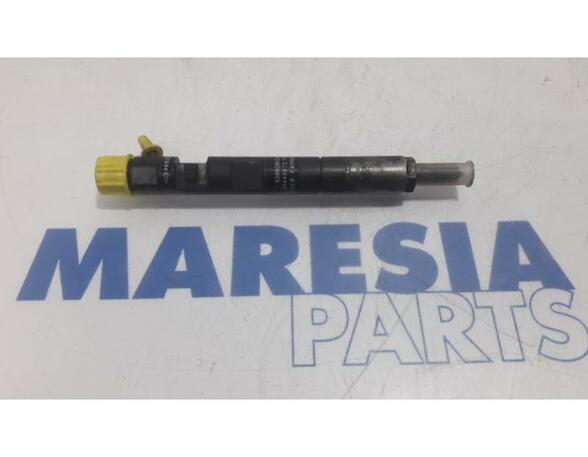 Injector Nozzle RENAULT Twingo II (CN0)