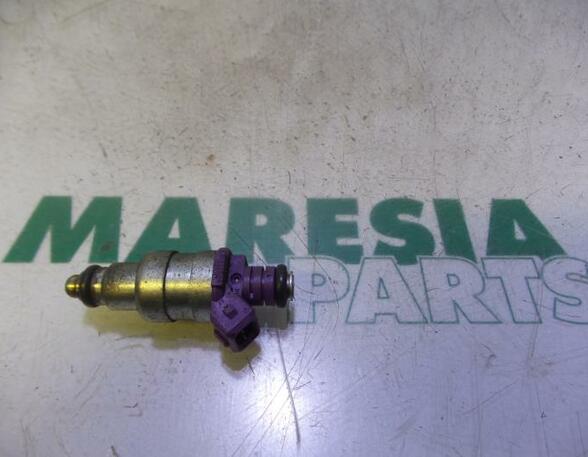 Injector Nozzle RENAULT TWINGO I (C06_)