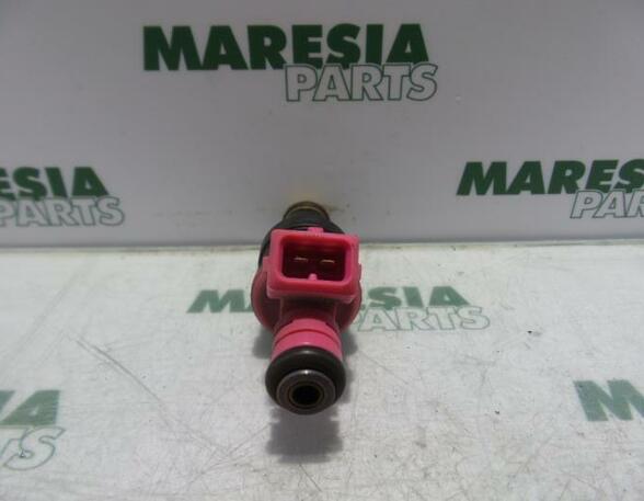 Injector Nozzle RENAULT TWINGO I (C06_)