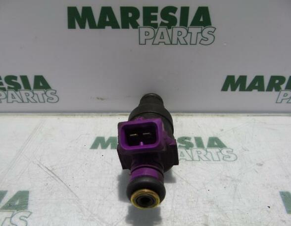 Injector Nozzle RENAULT TWINGO I (C06_)