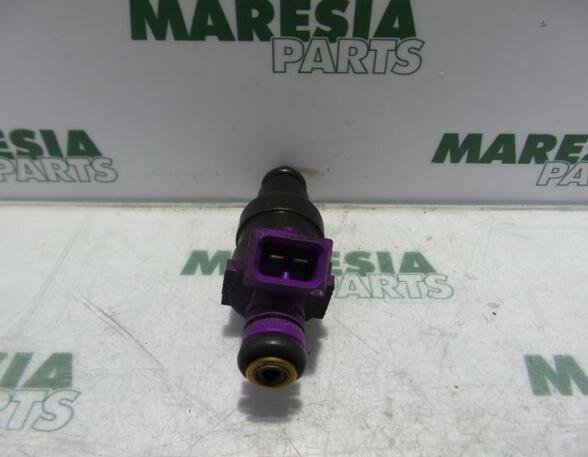 Injector Nozzle RENAULT TWINGO I (C06_)