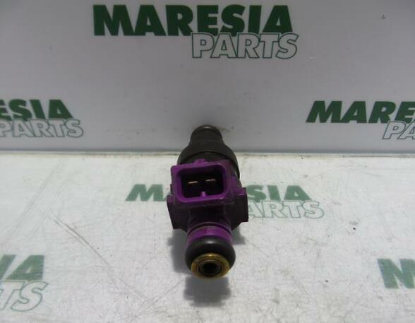 Injector Nozzle RENAULT TWINGO I (C06_)