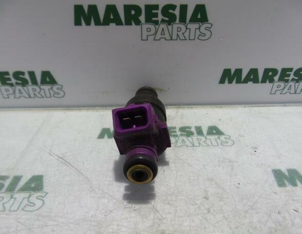 Injector Nozzle RENAULT TWINGO I (C06_)