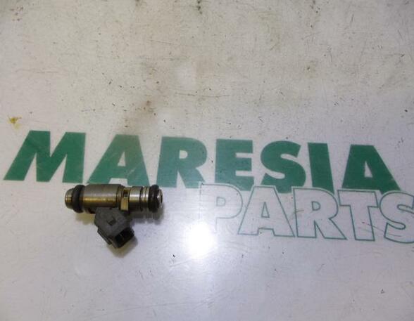 Injector Nozzle RENAULT Clio II (BB, CB)