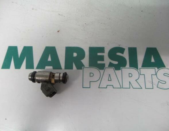 Injector Nozzle RENAULT Clio II (BB, CB)