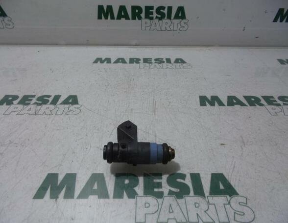 Injector Nozzle RENAULT Clio II (BB, CB), RENAULT Clio III (BR0/1, CR0/1)