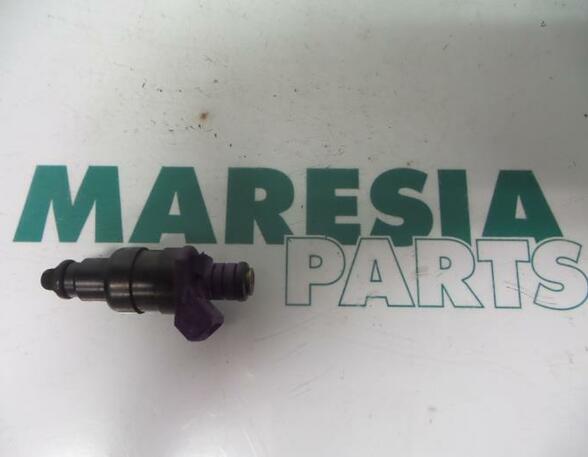 Injector Nozzle RENAULT TWINGO I (C06_)