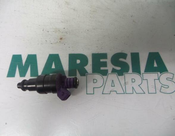 Injector Nozzle RENAULT TWINGO I (C06_)