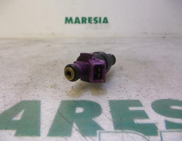 Injector Nozzle RENAULT TWINGO I (C06_)