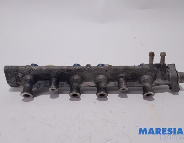 Injector Nozzle RENAULT Laguna I (556, B56)