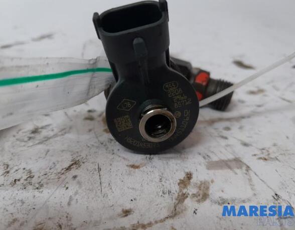 Injector Nozzle RENAULT KANGOO Express (FW0/1_)