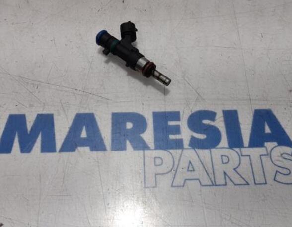 Injector Nozzle RENAULT Captur I (H5, J5), RENAULT Clio IV (BH)