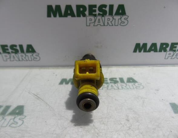 Injector Nozzle ALFA ROMEO 146 (930_), ALFA ROMEO 145 (930_), ALFA ROMEO 156 (932_), ALFA ROMEO 166 (936_)