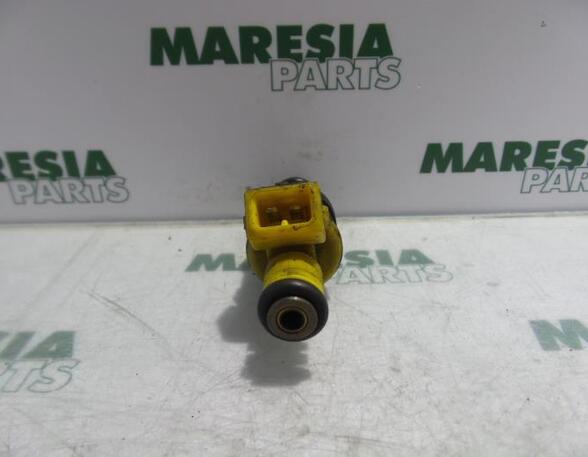 Injector Nozzle ALFA ROMEO 146 (930_), ALFA ROMEO 145 (930_), ALFA ROMEO 156 (932_), ALFA ROMEO 166 (936_)