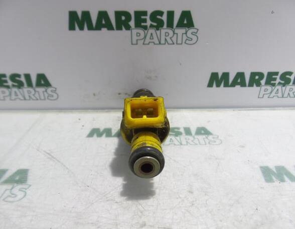 Injector Nozzle ALFA ROMEO 146 (930_), ALFA ROMEO 145 (930_), ALFA ROMEO 156 (932_), ALFA ROMEO 166 (936_)