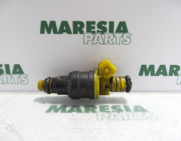 Injector Nozzle ALFA ROMEO 146 (930_), ALFA ROMEO 145 (930_), ALFA ROMEO 156 (932_), ALFA ROMEO 166 (936_)