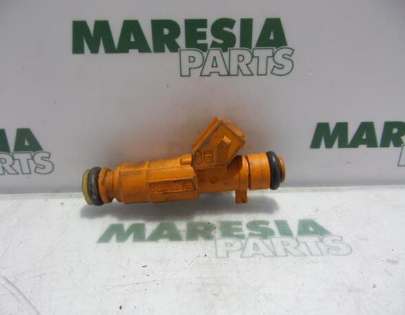 Injector Nozzle ALFA ROMEO 146 (930_), ALFA ROMEO 145 (930_), ALFA ROMEO 156 (932_), ALFA ROMEO SPIDER (916_)