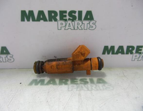 Injector Nozzle ALFA ROMEO 156 (932_), ALFA ROMEO 146 (930_), ALFA ROMEO SPIDER (916_), ALFA ROMEO 166 (936_)