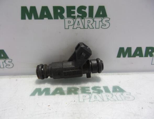 Injector Nozzle FIAT STILO (192_), LANCIA YPSILON (843_), FIAT IDEA (350_), FIAT PANDA (169_)