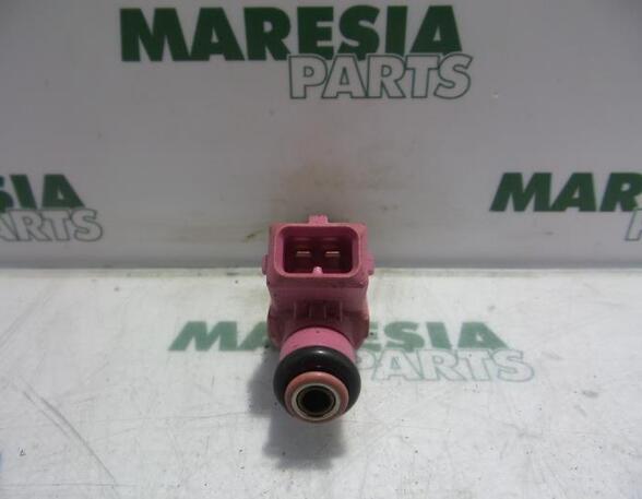 Injector Nozzle FIAT IDEA (350_), FIAT BRAVO II (198_), FIAT 500 (312_), FIAT 500 C (312_)