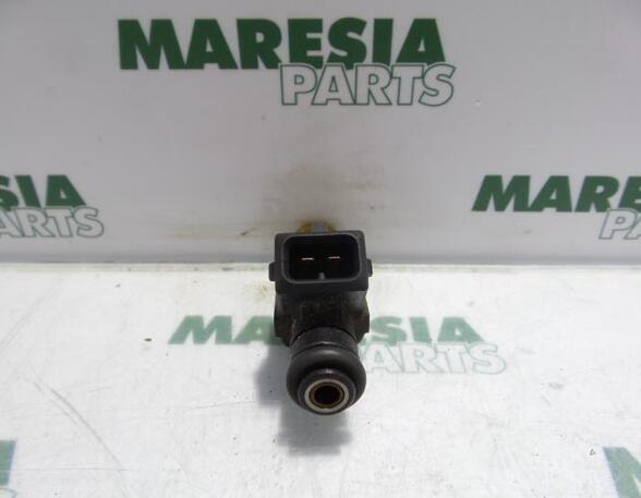 Injector Nozzle FIAT PUNTO (188_), FIAT STILO (192_), LANCIA YPSILON (843_), FIAT IDEA (350_)