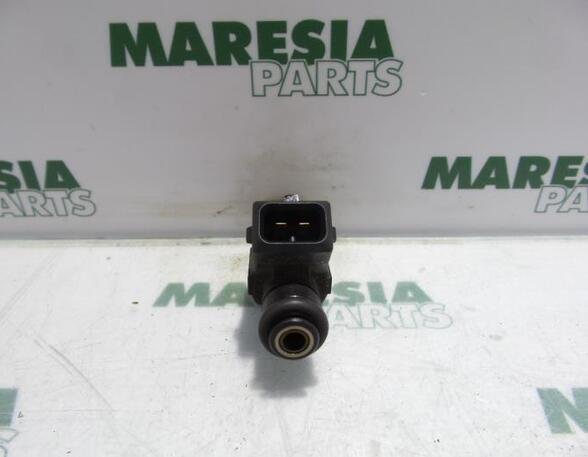 Injector Nozzle FIAT PUNTO (188_), FIAT STILO (192_), LANCIA YPSILON (843_), FIAT IDEA (350_)