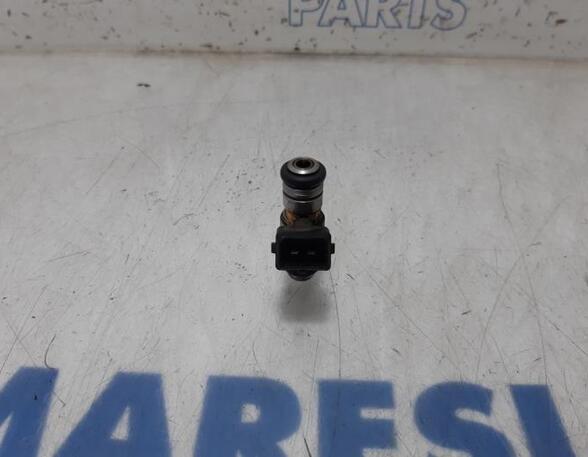 Injector Nozzle FIAT GRANDE PUNTO (199_), FIAT PUNTO EVO (199_), FIAT PUNTO (199_), FIAT PANDA (169_)