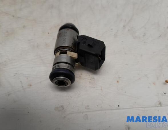 Injector Nozzle FIAT 500 (312_), FIAT 500 C (312_), FIAT GRANDE PUNTO (199_), FIAT PUNTO EVO (199_)