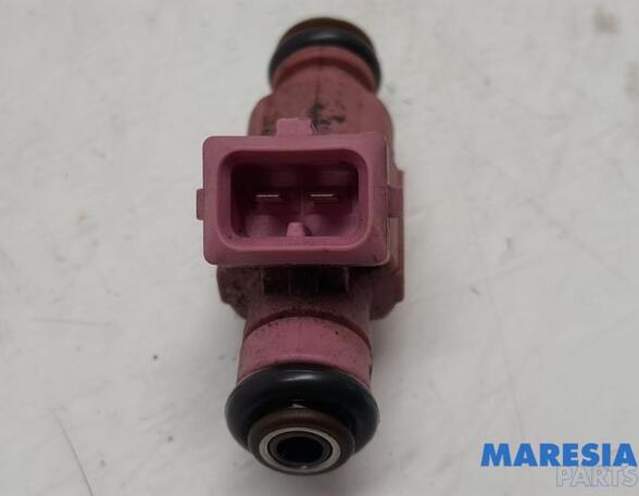 Injector Nozzle FIAT BRAVO I (182_), FIAT BRAVO II (198_), LANCIA YPSILON (843_), FIAT DOBLO Cargo (263_)