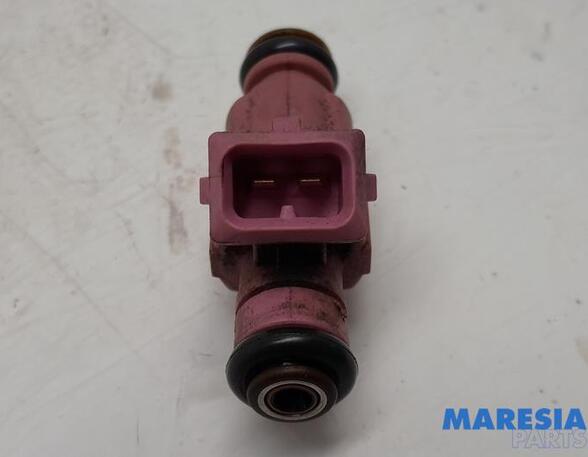 Injector Nozzle FIAT BRAVO I (182_), FIAT BRAVO II (198_), LANCIA YPSILON (843_), FIAT DOBLO Cargo (263_)