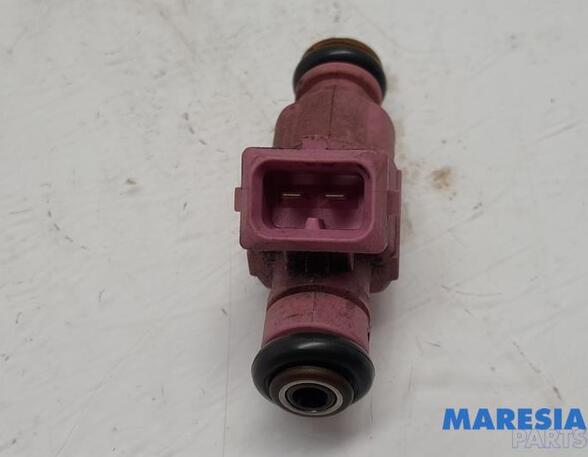 Injector Nozzle FIAT BRAVO I (182_), FIAT BRAVO II (198_), LANCIA YPSILON (843_), FIAT DOBLO Cargo (263_)