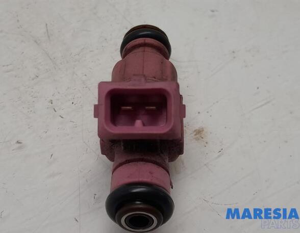 Injector Nozzle FIAT BRAVO I (182_), FIAT BRAVO II (198_), LANCIA YPSILON (843_), FIAT DOBLO Cargo (263_)