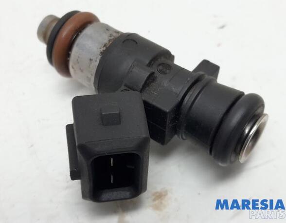 Injector Nozzle FIAT PUNTO (199_), ALFA ROMEO MITO (955_), FIAT 500L (351_, 352_), PEUGEOT BOXER Van