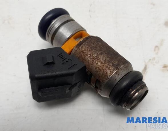 Injector Nozzle FIAT 500 (312_), FIAT 500 C (312_), FIAT GRANDE PUNTO (199_), FIAT PUNTO (199_)