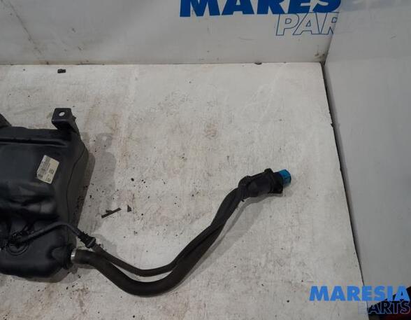 Tank AdBlue Renault Trafic III Kasten FG 172A21178R P19817878