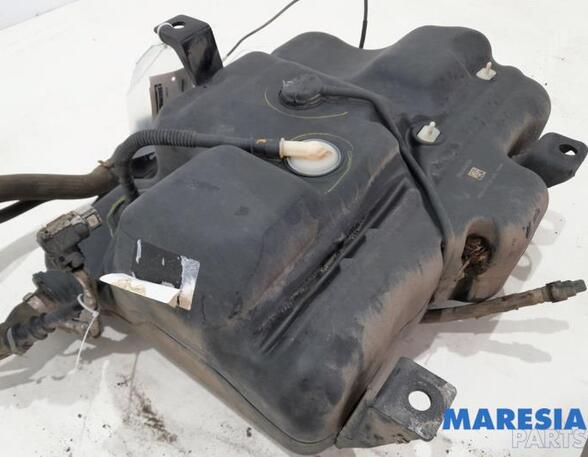 Tank AdBlue Renault Trafic III Kasten FG 172A21178R P20297000