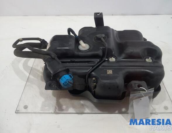 Tank AdBlue Renault Trafic III Kasten FG 172A21178R P20358198