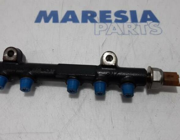 Petrol Fuel Rail PEUGEOT 308 SW II (LC_, LJ_, LR_, LX_, L4_)