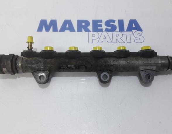 Petrol Fuel Rail RENAULT Trafic II Kasten (FL)