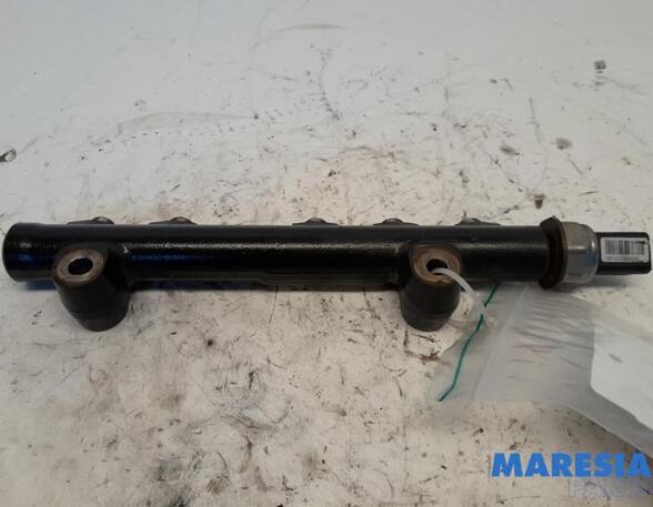 Petrol Fuel Rail PEUGEOT 5008 (0E, 0U)