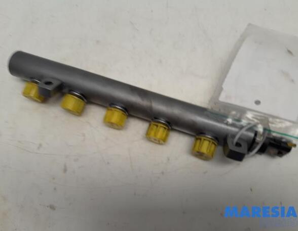 Petrol Fuel Rail RENAULT Trafic III Kasten (FG)