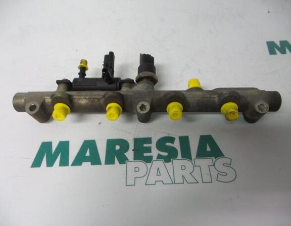 Petrol Fuel Rail CITROËN C8 (EA_, EB_), FIAT ULYSSE (179_), LANCIA PHEDRA (179_), FIAT SCUDO Van (220_)