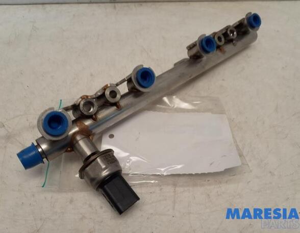 Petrol Fuel Rail RENAULT KANGOO / GRAND KANGOO (KW0/1_)