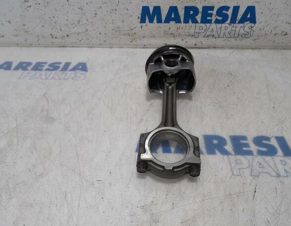 Piston RENAULT CAPTUR I (J5_, H5_), RENAULT CLIO IV (BH_)