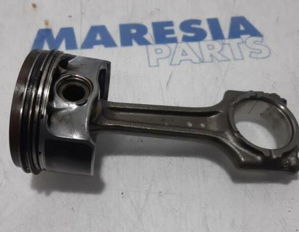 Kolben Alfa Romeo Mito 955 55224405 P16156404