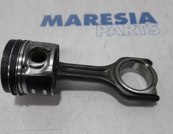 Piston PEUGEOT 308 II (L3, LB, LH, LP, LW)