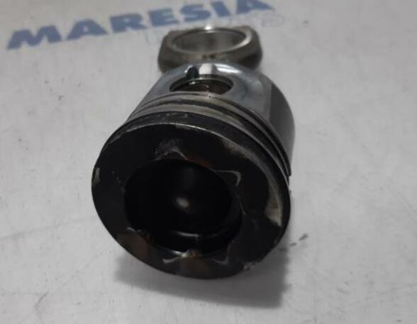 Piston PEUGEOT 308 SW II (L4, LC, LJ, LR, LX)